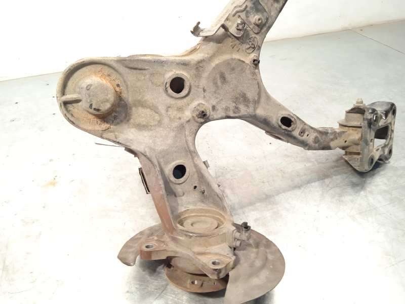 Recambio de mangueta trasera derecha para toyota proace verso 1.6 d-4d cat referencia OEM IAM SU001A6617 SU001C1016 - Blanco 2
