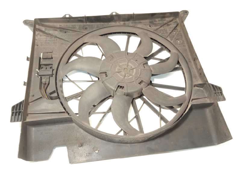 Recambio de electroventilador para volvo xc90 d5 referencia OEM IAM 30665985  0130706803 - Negro 4