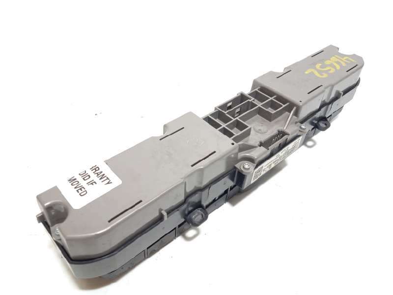 Recambio de mando multifuncion para volkswagen crafter combi (2e) combi 30 referencia OEM IAM 9068700510 A9064420023 A9068702110 4