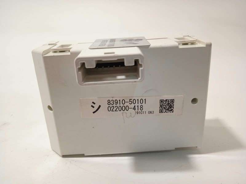 Recambio de reloj cuenta kilometros para lexus es 300h referencia OEM IAM 8391050101 - Gris 2