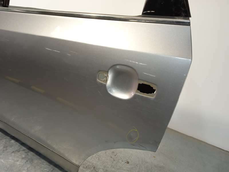 Recambio de puerta trasera izquierda para hyundai ix55 style referencia OEM IAM 770033J010 2