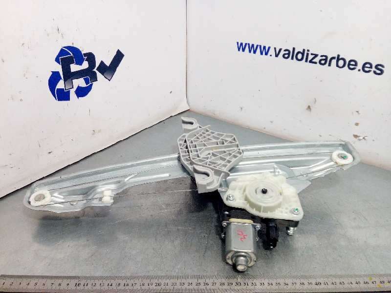 Recambio de elevalunas delantero derecho para hyundai kona 1.0 tgdi cat referencia OEM IAM 82460J9000  82402J9000 - Blanco 2
