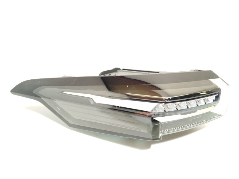 PILOTO TRASERO IZQUIERDO 9835299480 