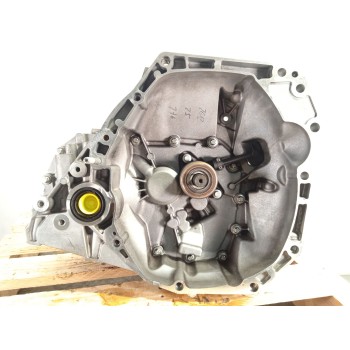 Recambio de caja cambios para dacia duster (hs_) 1.6 sce 115 referencia OEM IAM JR5084 320103723R 