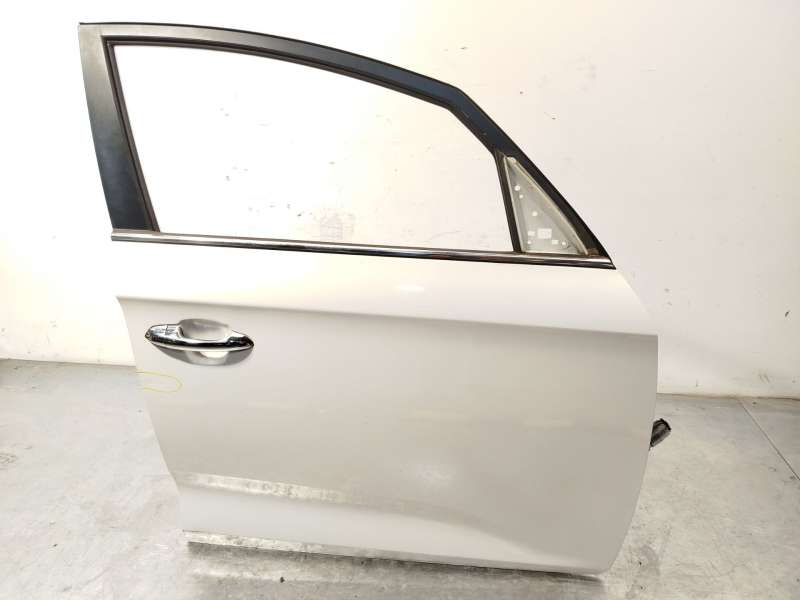 Recambio de puerta delantera derecha para kia carens iv 1.7 crdi referencia OEM IAM 76004A4000 - Blanco 3