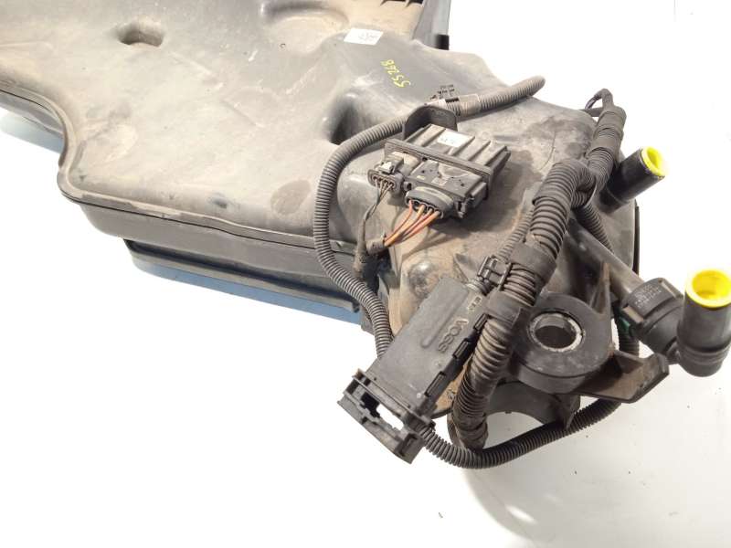 Recambio de deposito aditivo fap adblue para volkswagen t-roc (a11, d11) 1.6 tdi referencia OEM IAM 5Q0131877R 5WA131877 - Blanco 2