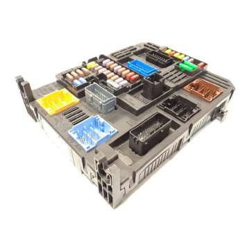 CAJA RELES / FUSIBLES 9819851280 28550129