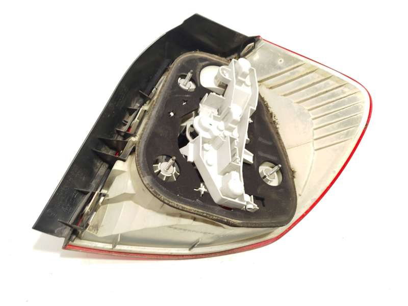 Recambio de piloto trasero izquierdo para bmw 1 (e87) 118 d referencia OEM IAM 7181297 63217181297 3