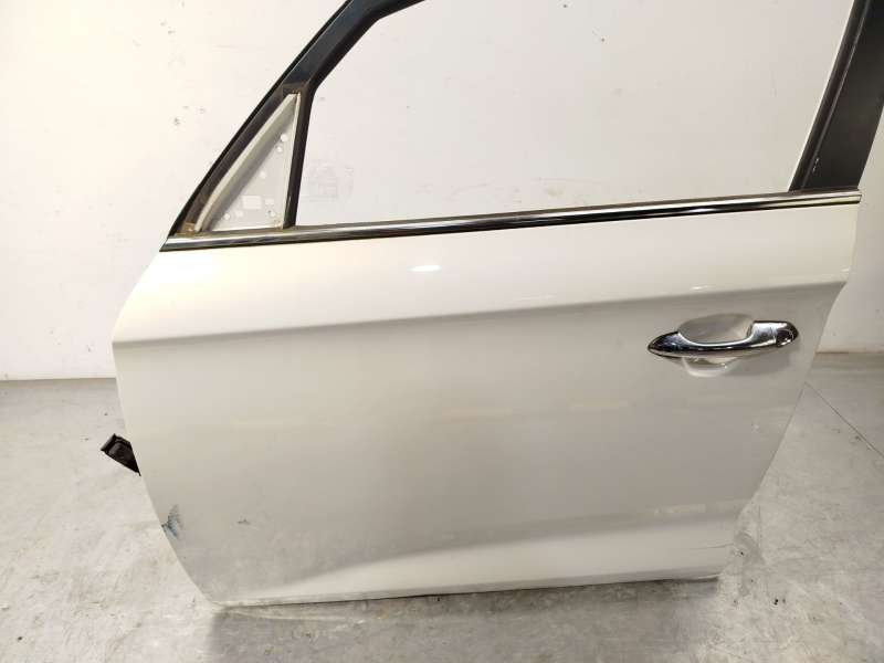 Recambio de puerta delantera izquierda para kia carens iv 1.7 crdi referencia OEM IAM 76003A4000 - Blanco 4