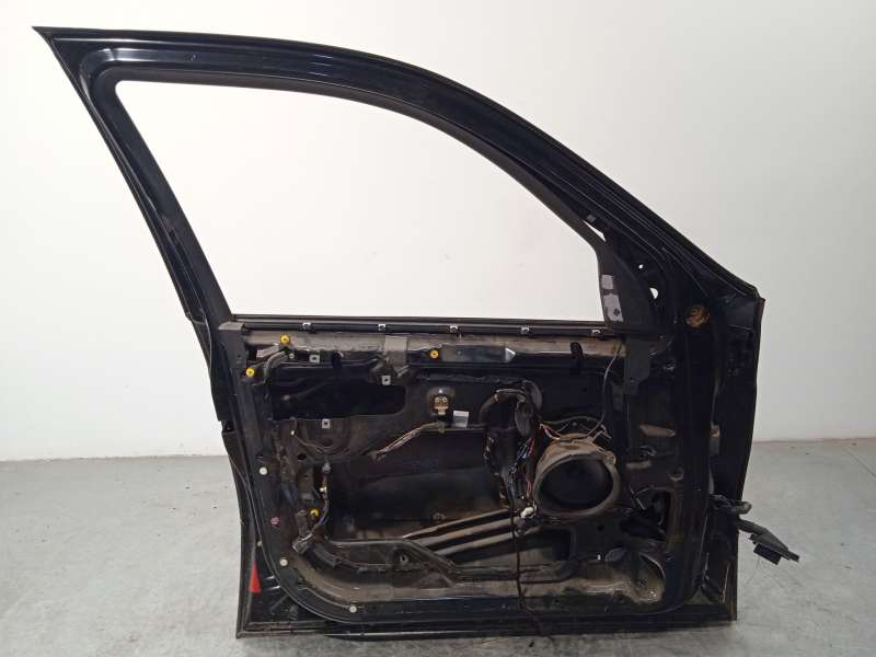 Recambio de puerta delantera izquierda para bmw x5 (e53) 3.0 d referencia OEM IAM 8256823 41518256823 - Negro 5
