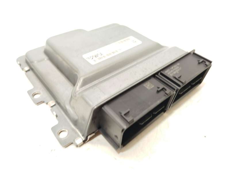Recambio de centralita motor uce para ford puma (j2k, cf7) 1.0 ecoboost mhev referencia OEM IAM R1T112A650KA 2762795 AAA95492800