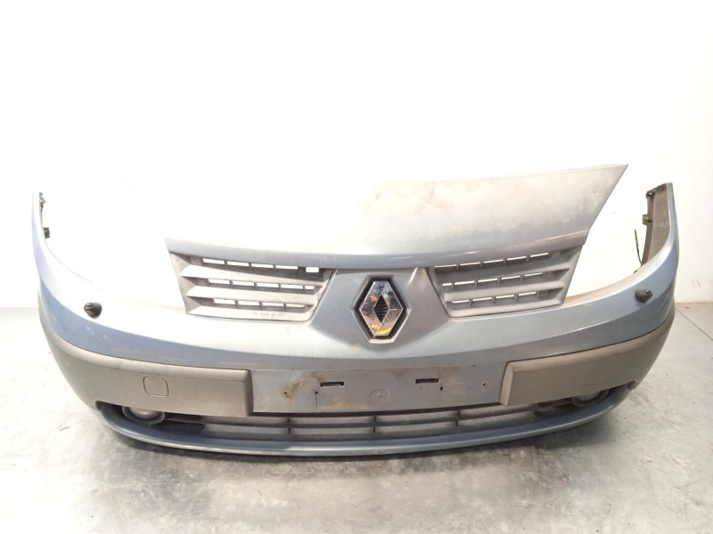 PARAGOLPES DELANTERO 620225303R 