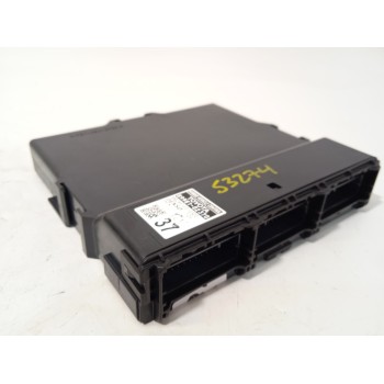 Recambio de centralita confort para toyota corolla (e21) referencia OEM IAM 8998102370  2851000320