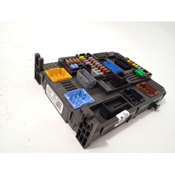 Recambio de caja reles / fusibles para citroën c4 cactus 1.5 bluehdi 120 referencia OEM IAM 9819851280 1619108380 1669609380