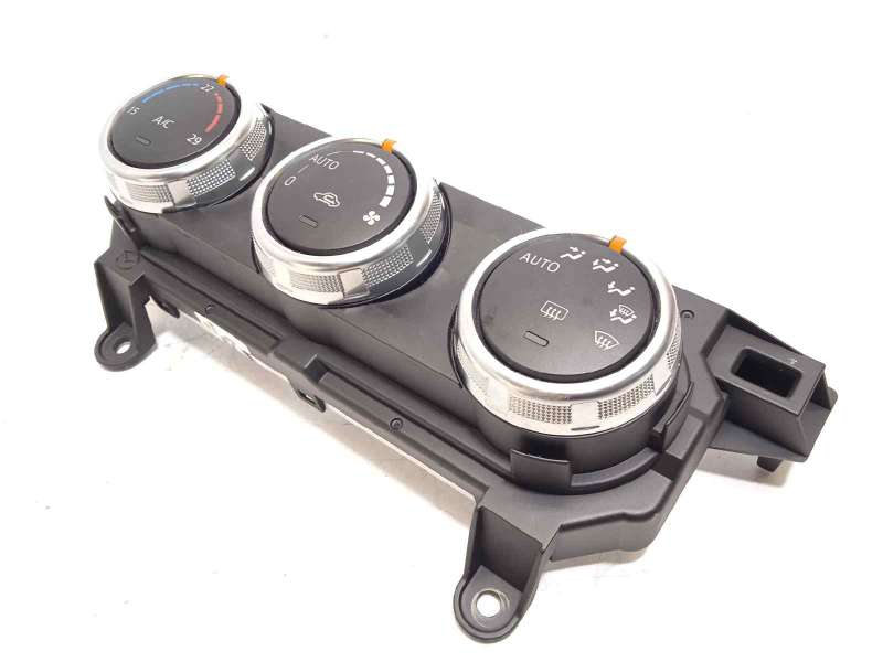Recambio de mando climatizador para mazda 2 lim. () 1.5 16v cat referencia OEM IAM DG7N61190A  DG7N - Gris 2