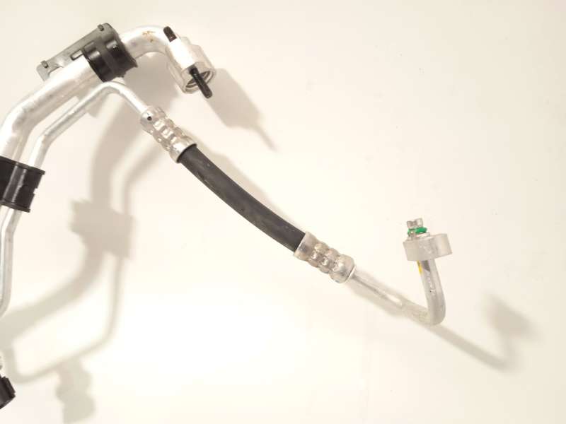 Recambio de tubos aire acondicionado para hyundai kona (os, ose, osi) ev referencia OEM IAM 97775K4010 - Blanco 4