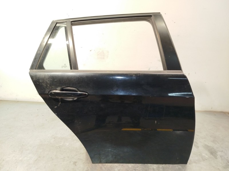 PUERTA TRASERA DERECHA 41009628752 