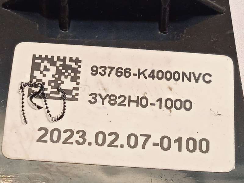 Recambio de interruptor para hyundai kona (os, ose, osi) ev referencia OEM IAM 93766K4000 93766K4000NVC 3Y82H01000 - Blanco 5
