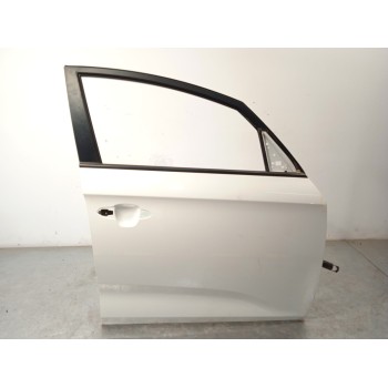 Recambio de puerta delantera derecha para kia carens iv 1.7 crdi referencia OEM IAM 76004A4000  