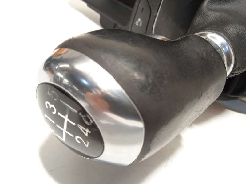Recambio de palanca cambio para hyundai i30 (gd) style referencia OEM IAM 43700A5600RY - Negro 3