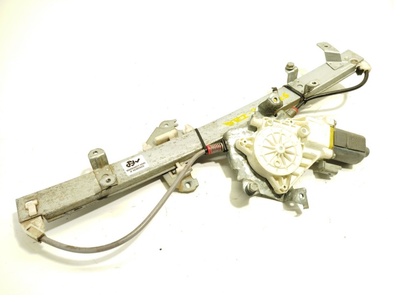 ELEVALUNAS DELANTERO IZQUIERDO 80701AX115 80701AX120 