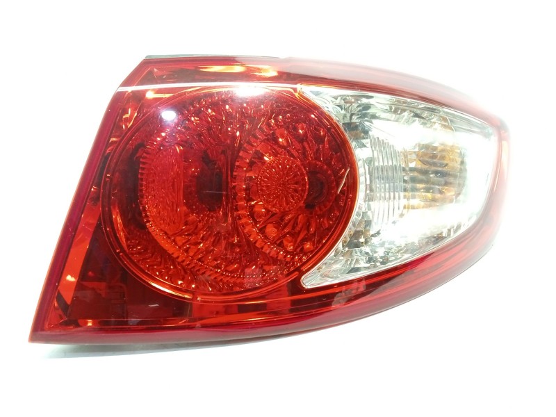 PILOTO TRASERO DERECHO 924022B020 