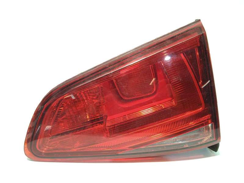 PILOTO TRASERO DERECHO INTERIOR 5G0945094AC 