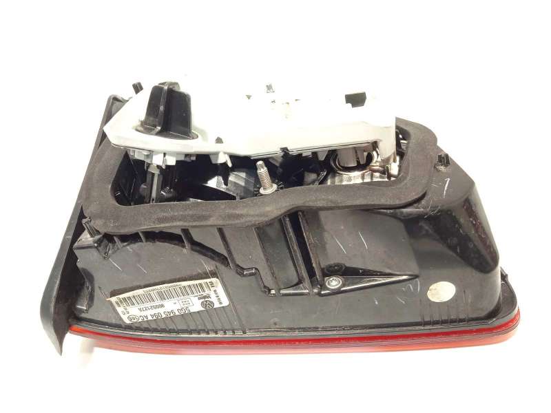 Recambio de piloto trasero derecho interior para volkswagen golf vii lim. edition bluemotion referencia OEM IAM 5G0945094AC - Blanco 3