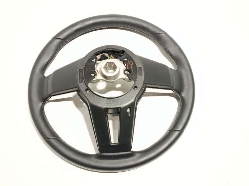 Recambio de volante para mazda mazda 3 sedan 2.5 e-skyactiv-g referencia OEM IAM BHPR37 5