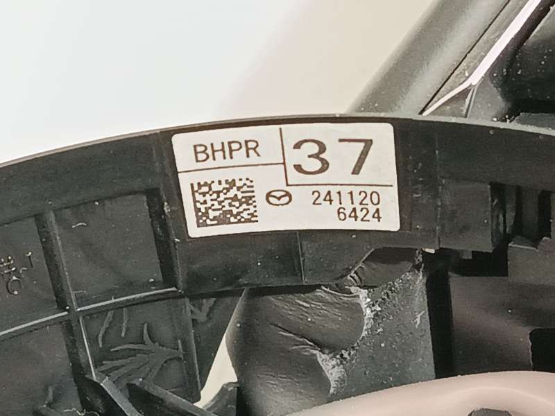 Recambio de volante para mazda mazda 3 sedan 2.5 e-skyactiv-g referencia OEM IAM BHPR37 8