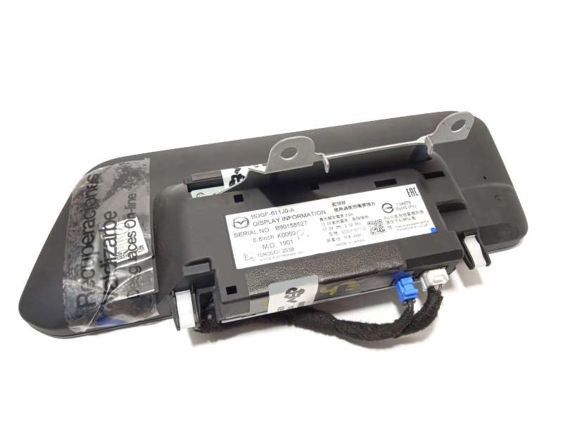 Recambio de pantalla multifuncion para mazda 3 berlina (bp) referencia OEM IAM BDGF611J0A  BDGF - Rojo 4