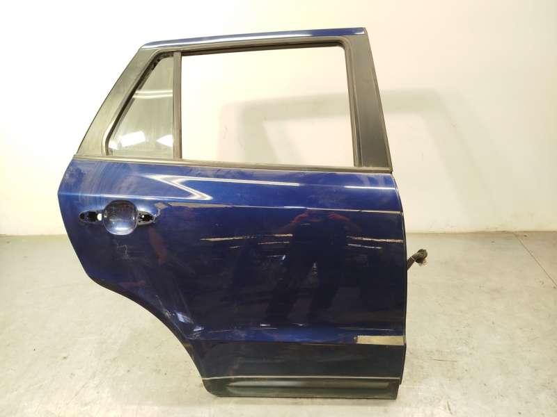 Recambio de puerta trasera derecha para hyundai santa fé ii (cm) 2.2 crdi referencia OEM IAM 770042B030 - Azul 3