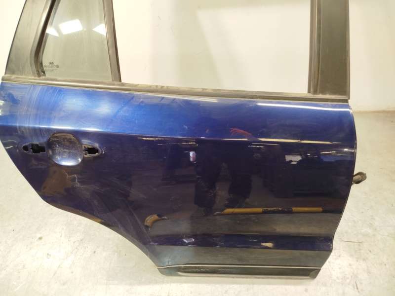 Recambio de puerta trasera derecha para hyundai santa fé ii (cm) 2.2 crdi referencia OEM IAM 770042B030 - Azul 4