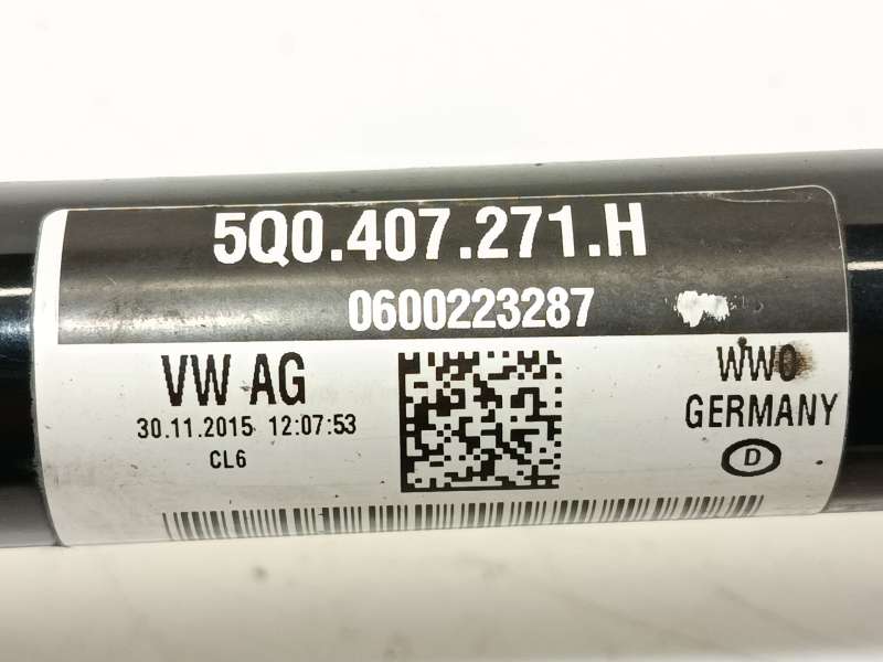 Recambio de transmision delantera izquierda para audi a3 sportback (8va, 8vf) 2.0 tdi referencia OEM IAM 5Q0407271H 5