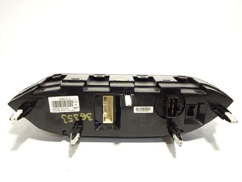 Recambio de mando climatizador para kia rio basic referencia OEM IAM 972501W270 - Blanco 4