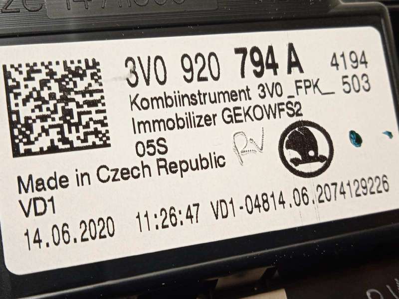 Recambio de cuadro instrumentos para skoda superb (3v3) style referencia OEM IAM 3V0920794A  A2C1753860101 6