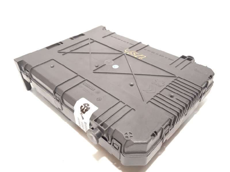 Recambio de caja reles / fusibles para peugeot 208 allure referencia OEM IAM 9678355980 - Blanco 4