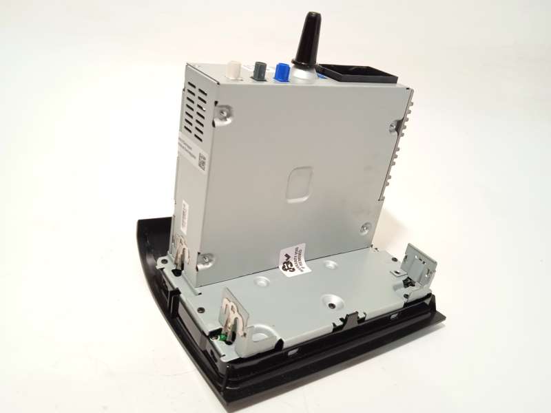 Recambio de sistema navegacion gps para opel movano c furgoneta (u9) 2.2 d referencia OEM IAM 14411884ZD 1690682580 7357876430 7