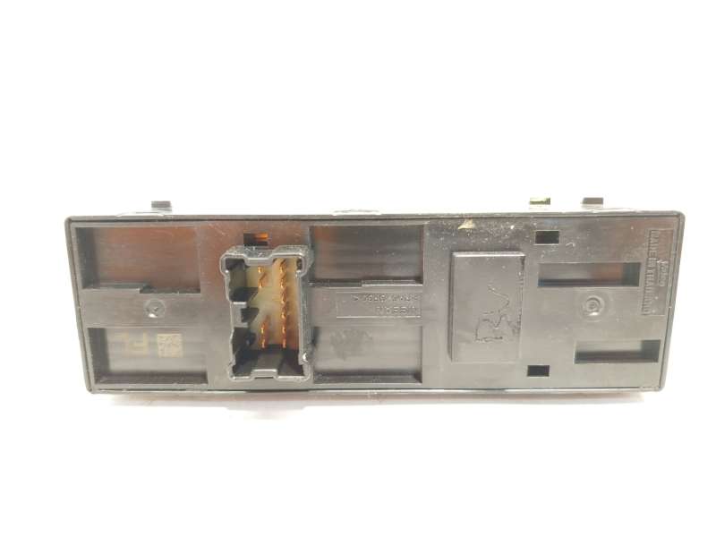 Recambio de mando elevalunas delantero izquierdo para nissan qashqai ii (j11, j11_) 1.5 dci referencia OEM IAM 25401HV02B - Blanco 3