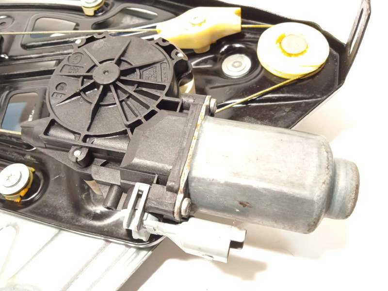 Recambio de elevalunas trasero derecho para peugeot 207 cc básico referencia OEM IAM 9680072380 - Azul 2