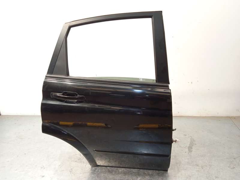 Recambio de puerta trasera derecha para ssangyong actyon i 2.0 xdi referencia OEM IAM 6302131000 3