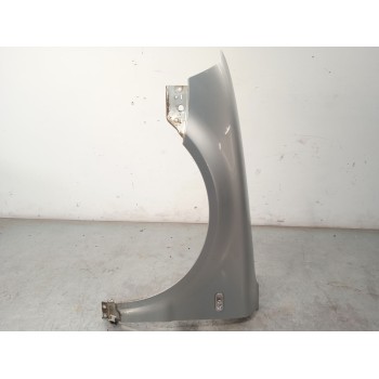 Recambio de aleta delantera izquierda para volkswagen passat b5.5 (3b3) 2.0 referencia OEM IAM 3B0821105E  