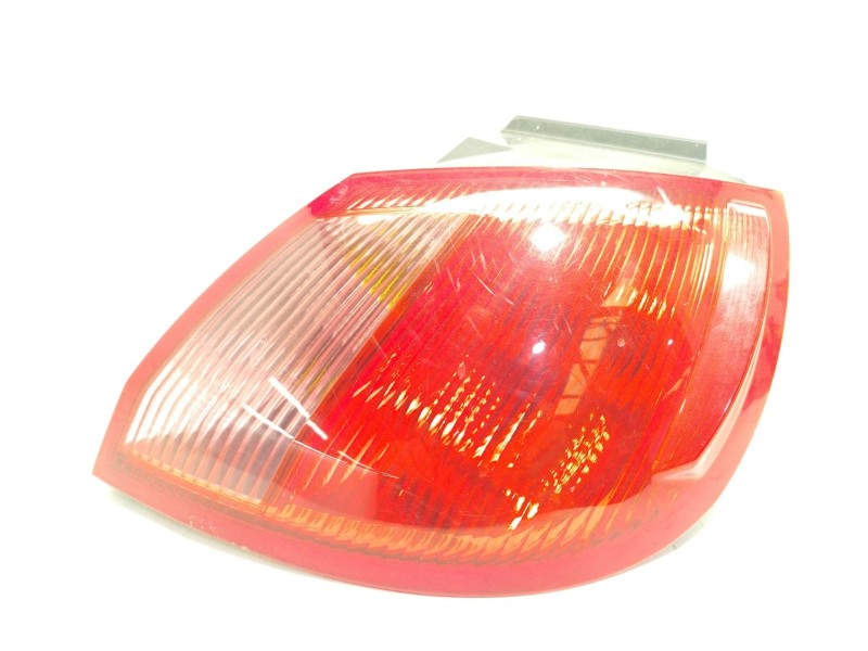 PILOTO TRASERO DERECHO MR957366 