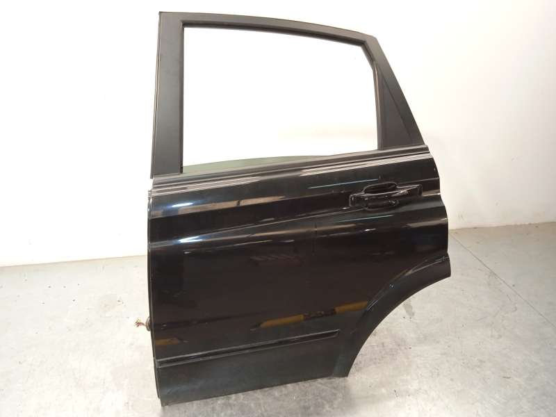 Recambio de puerta trasera izquierda para ssangyong actyon i 2.0 xdi referencia OEM IAM 6301131000 5
