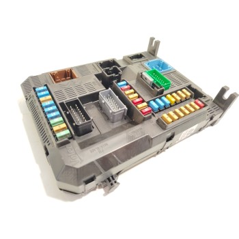 CAJA RELES / FUSIBLES 9819850080 1663368780 