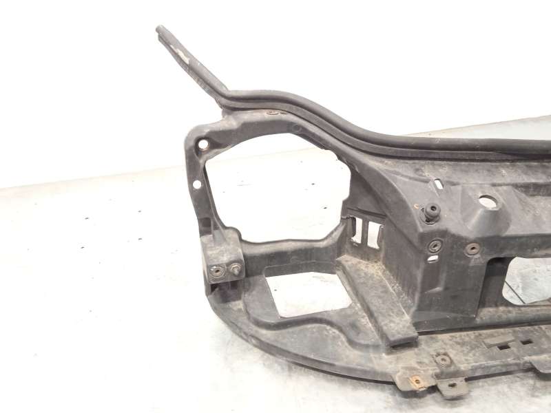 Recambio de panel frontal para opel vivaro a furgoneta (x83) 1.9 dti (f7) referencia OEM IAM 91167967 - Blanco 2