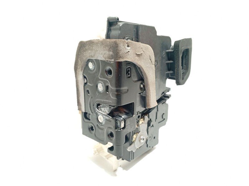 CERRADURA PUERTA DELANTERA IZQUIERDA 4K1837015J 