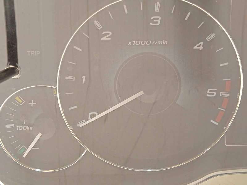 Recambio de cuadro instrumentos para subaru legacy lim. b14 limited referencia OEM IAM 85002AJ431 85021AJ201 - Blanco 3