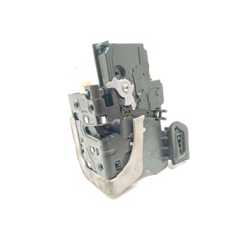 CERRADURA PUERTA TRASERA DERECHA 4K0839016Q 