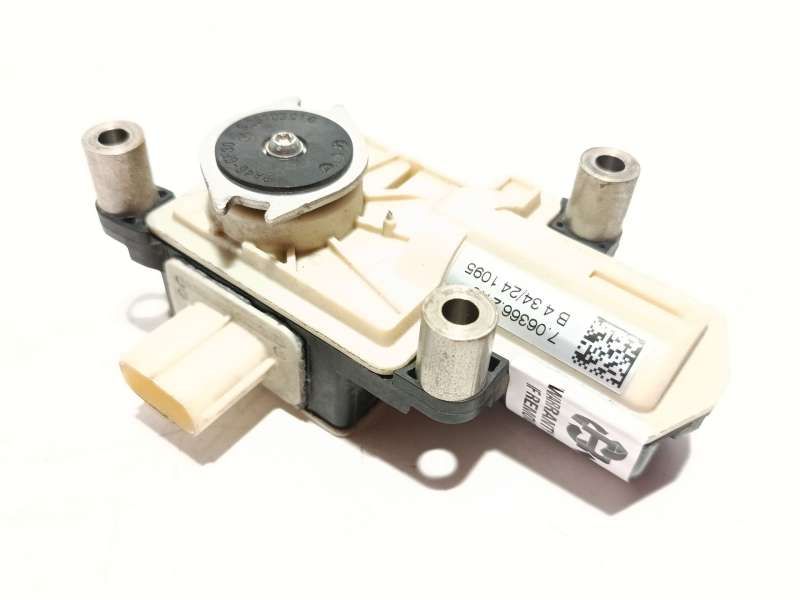 Recambio de modulo electronico para mazda mazda 3 sedan 2.5 e-skyactiv-g referencia OEM IAM PCTB434  706366210 4